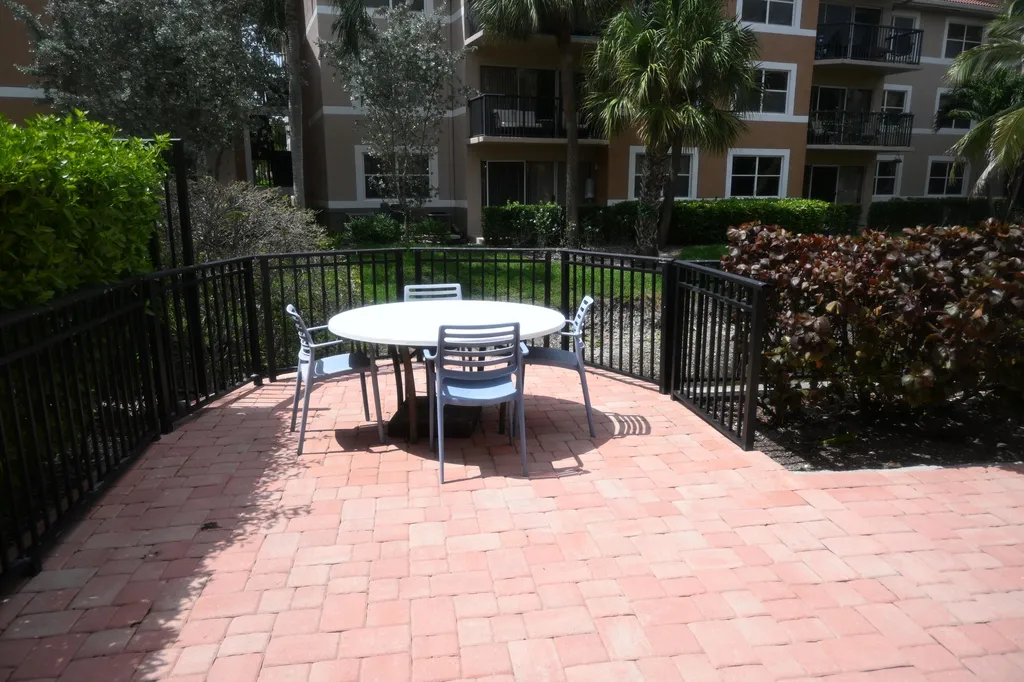 8721 SE Wiles Road Coral Springs FL 33067