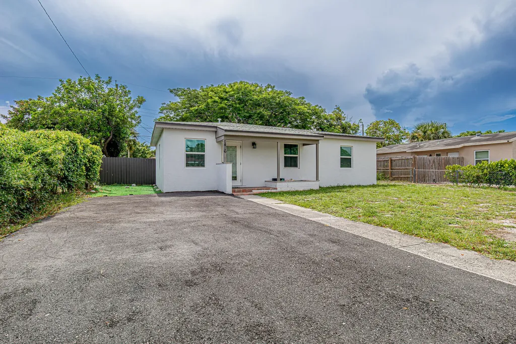 1416 S C Street Lake Worth Beach FL 33460