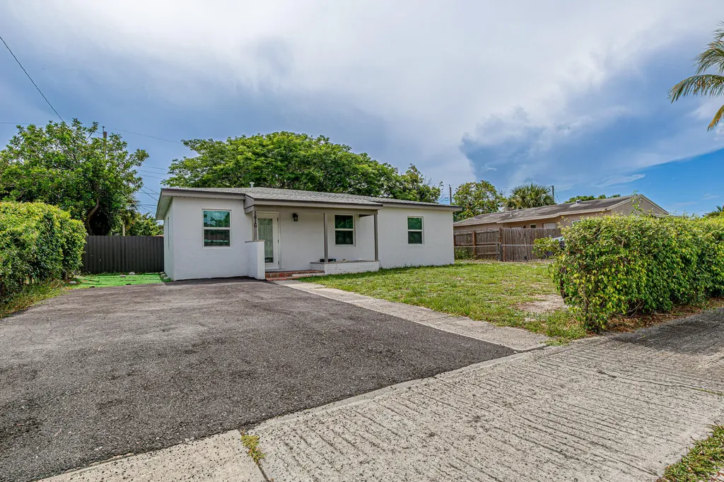 1416 S C Street Lake Worth Beach FL 33460