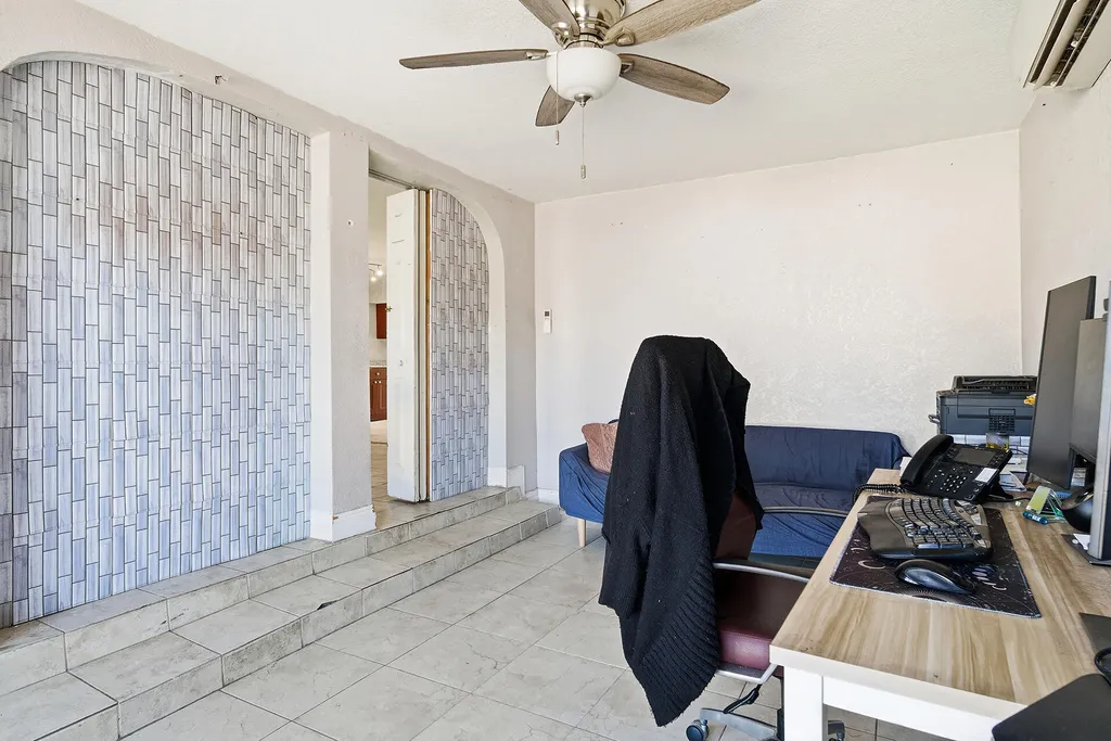 333 Mid Pines Road Palm Springs FL 33461