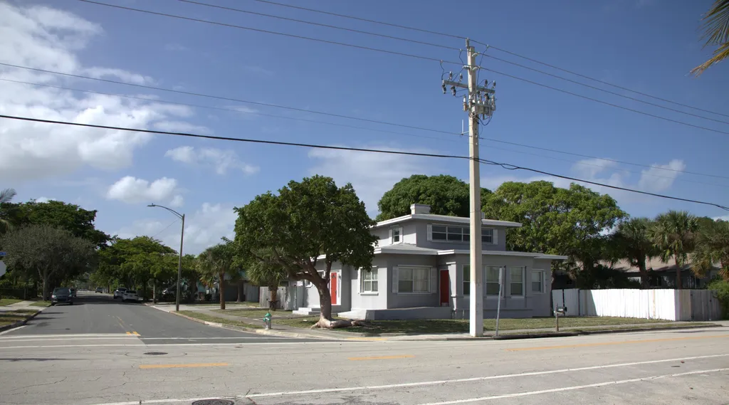 5701 N Flagler Drive West Palm Beach FL 33407