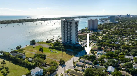 5701 N Flagler Drive West Palm Beach FL 33407