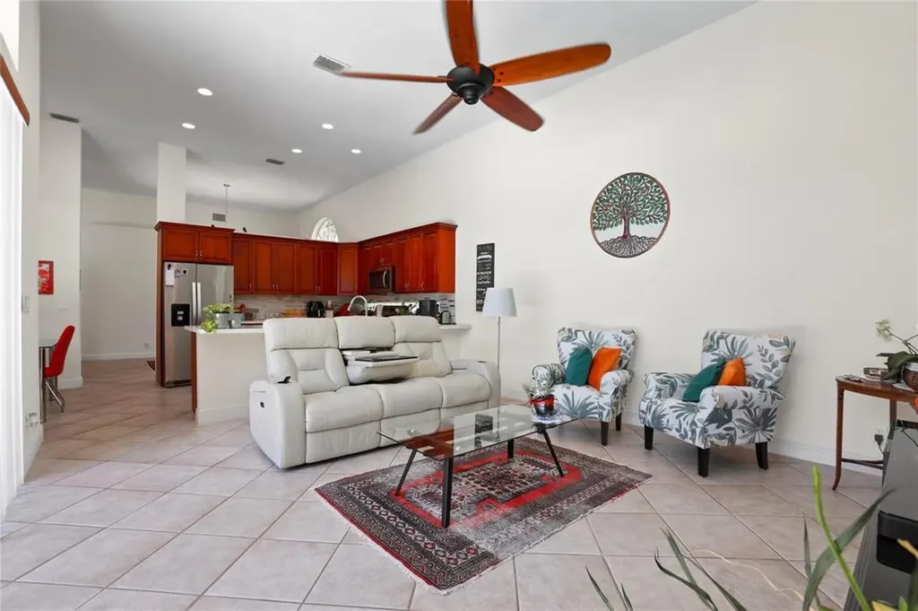 6421 NW 41st Street Coral Springs FL 33067
