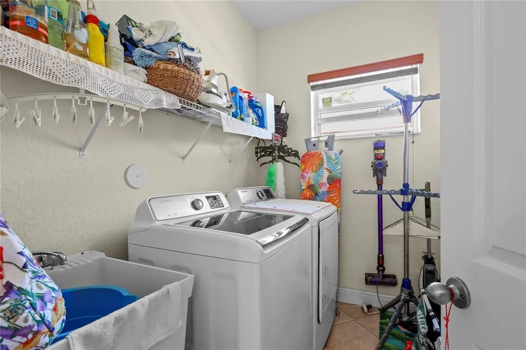 6421 NW 41st Street Coral Springs FL 33067