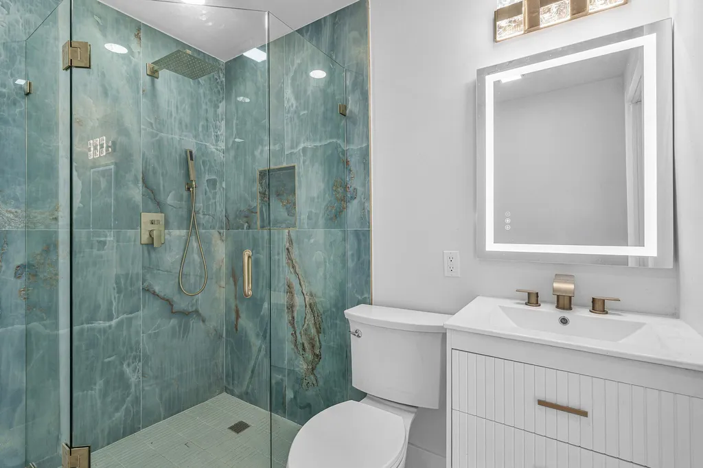 723 SW 27th Terrace Boynton Beach FL 33435
