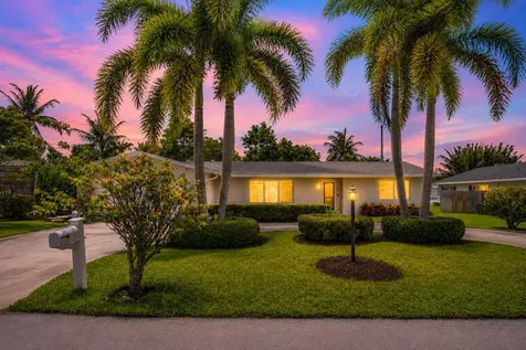 723 SW 27th Terrace Boynton Beach FL 33435