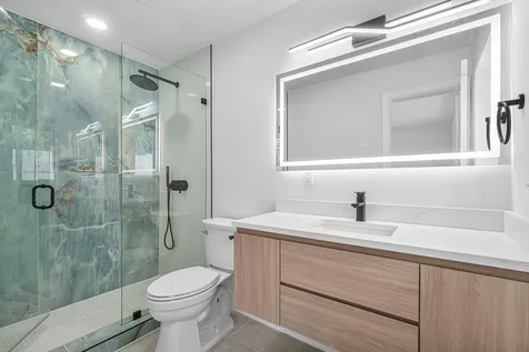 723 SW 27th Terrace Boynton Beach FL 33435