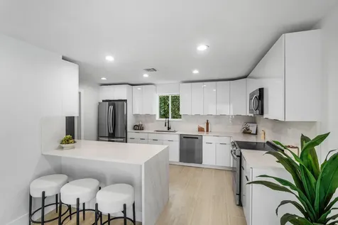 723 SW 27th Terrace Boynton Beach FL 33435