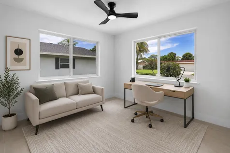 723 SW 27th Terrace Boynton Beach FL 33435