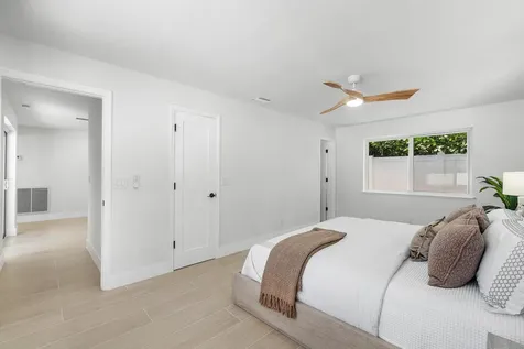 723 SW 27th Terrace Boynton Beach FL 33435