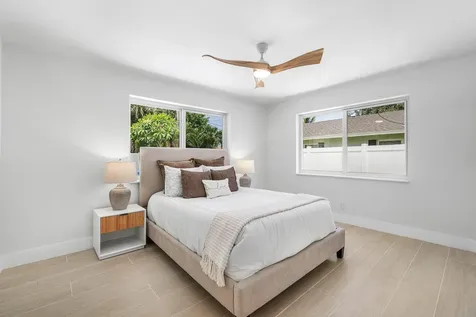 723 SW 27th Terrace Boynton Beach FL 33435