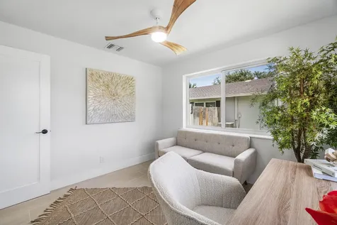 723 SW 27th Terrace Boynton Beach FL 33435