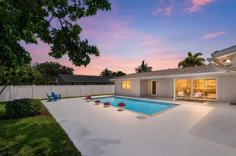 723 SW 27th Terrace Boynton Beach FL 33435