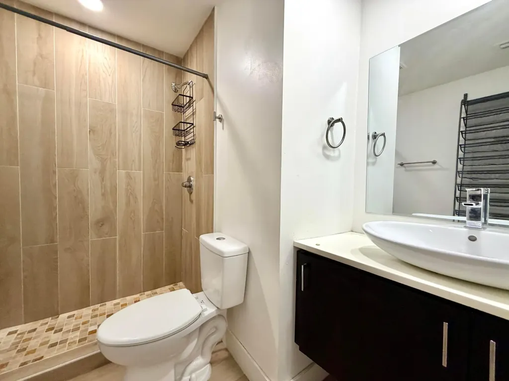 661 NW 23rd Terrace Pompano Beach FL 33069