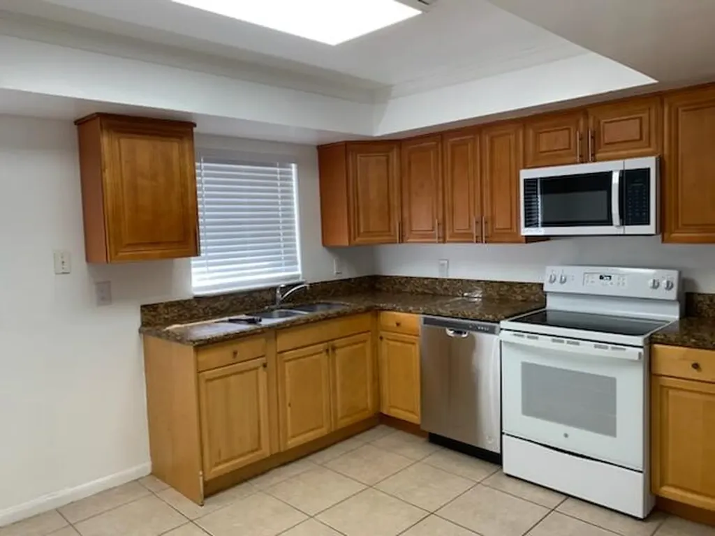 10070 NW 36th Street Coral Springs FL 33065