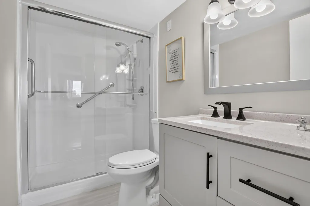 9923 S Hollybrook Lake Drive Pembroke Pines FL 33025