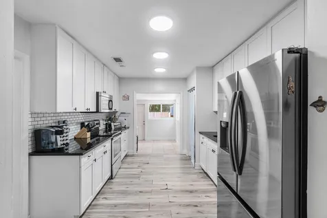 512 36th Street West Palm Beach FL 33407