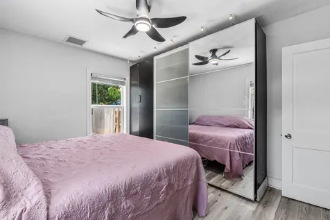 512 36th Street West Palm Beach FL 33407