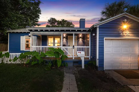 512 36th Street West Palm Beach FL 33407