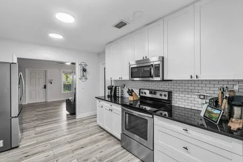 512 36th Street West Palm Beach FL 33407