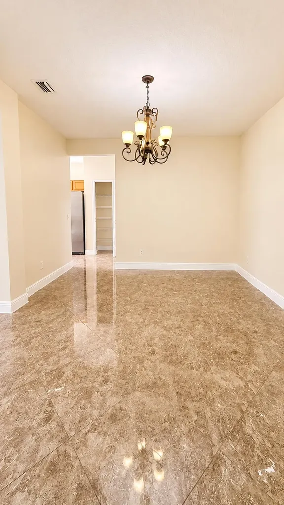 1448 Derby Glen Drive Orlando FL 32837