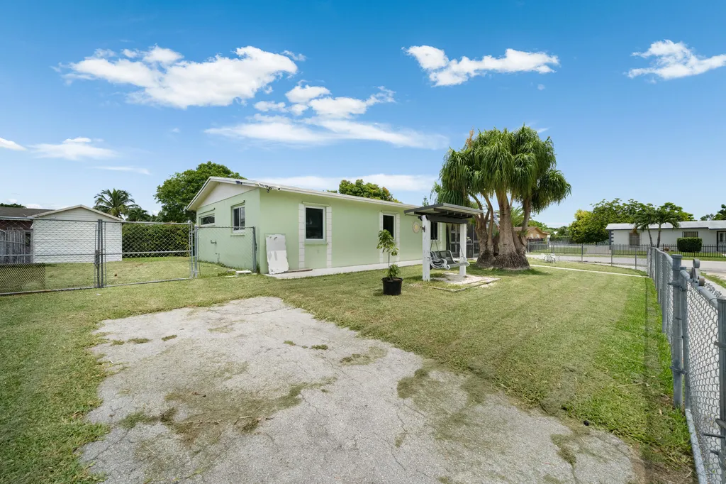30702 SW 155th Avenue Homestead FL 33033