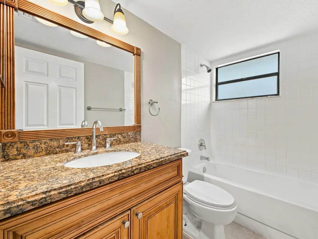 1601 Balfour Point Drive West Palm Beach FL 33411