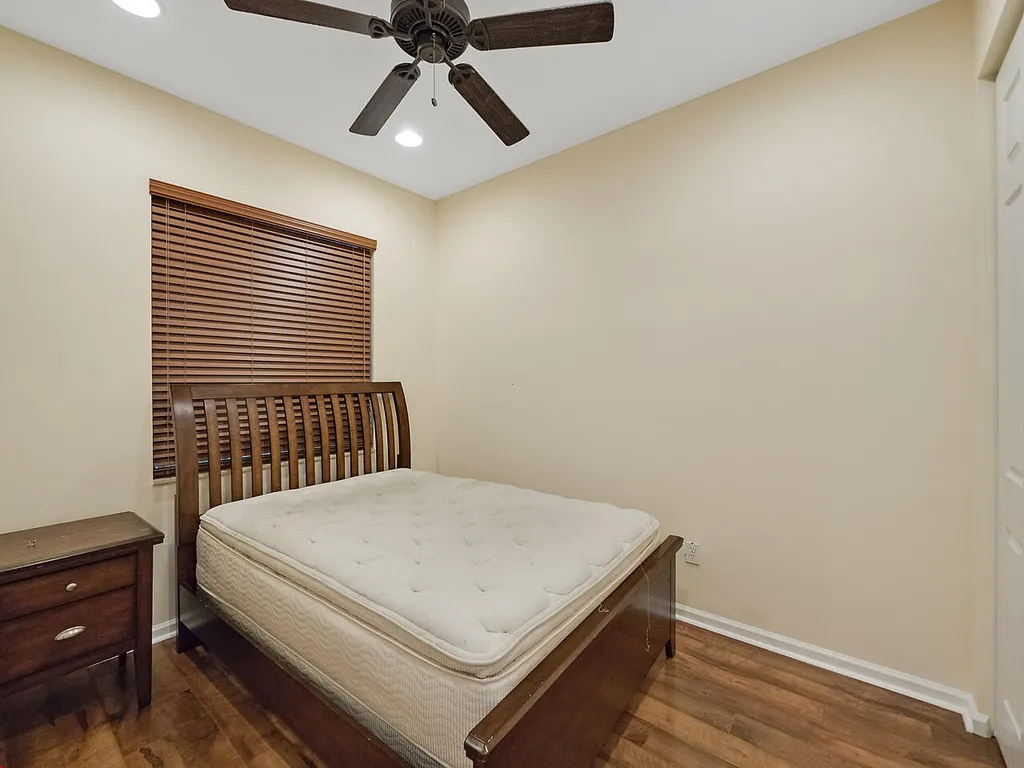 1859 Vía Granada Boynton Beach FL 33426