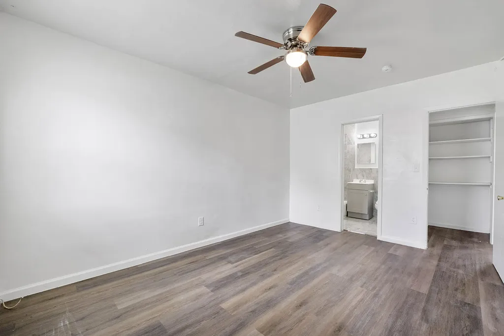 515 NE 150th Street Miami FL 33161