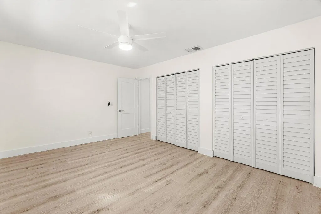 2433 Palm Road West Palm Beach FL 33406