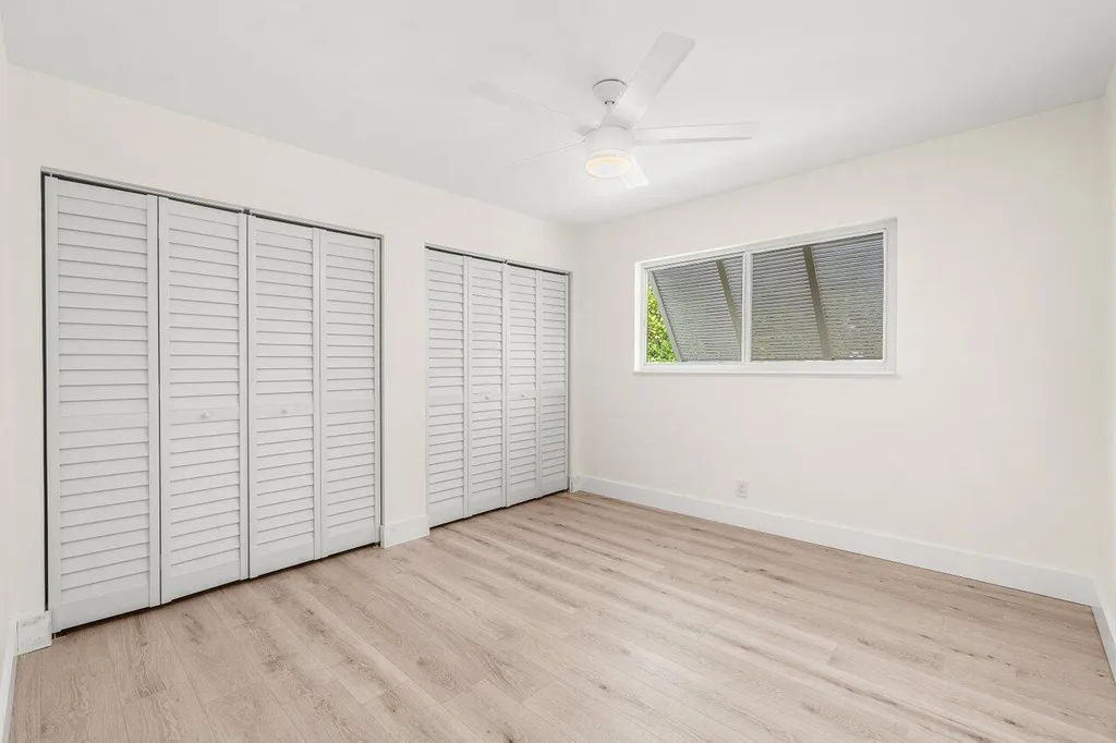 2433 Palm Road West Palm Beach FL 33406