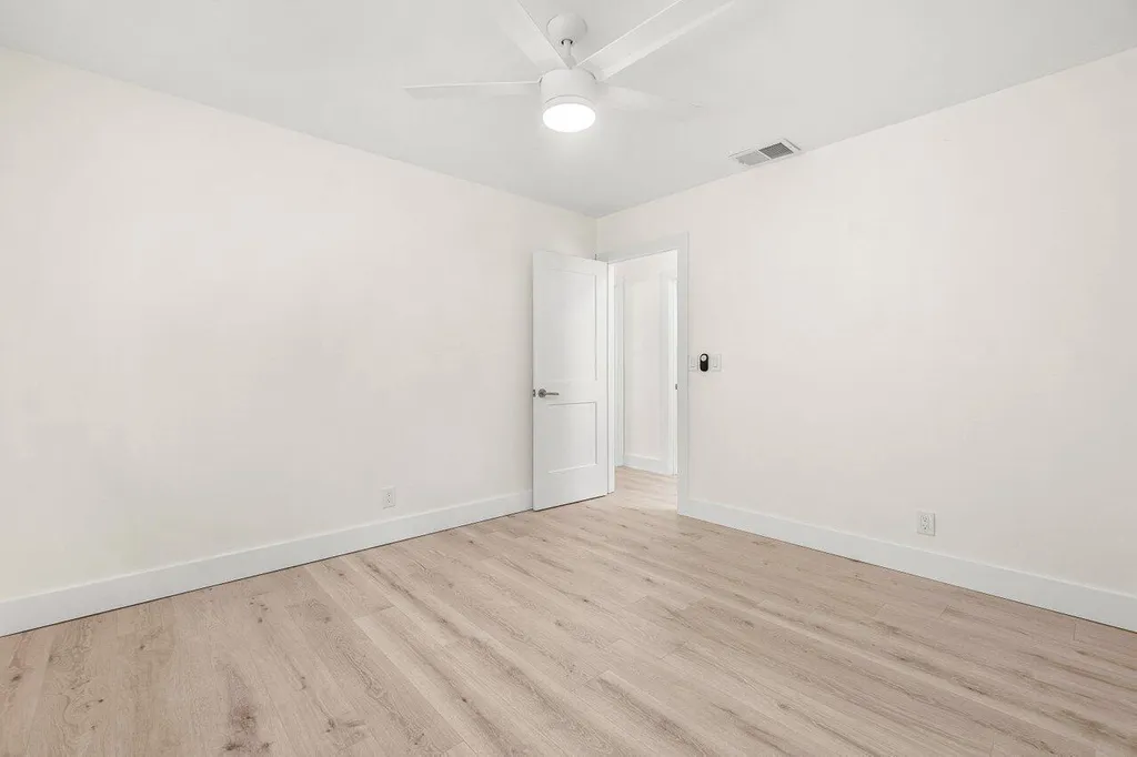 2433 Palm Road West Palm Beach FL 33406