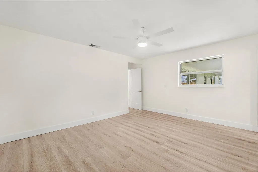 2433 Palm Road West Palm Beach FL 33406