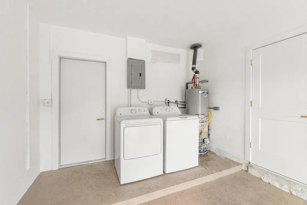 2433 Palm Road West Palm Beach FL 33406