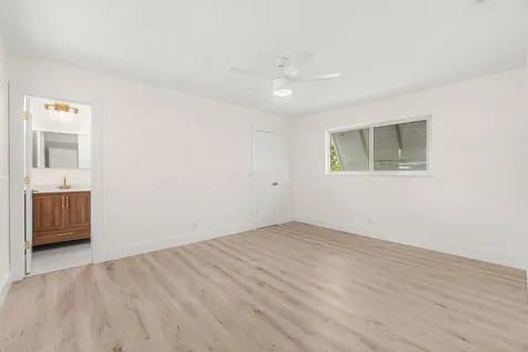 2433 Palm Road West Palm Beach FL 33406