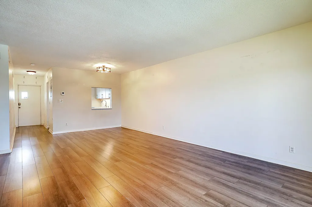 230 N Federal Highway Deerfield Beach FL 33441