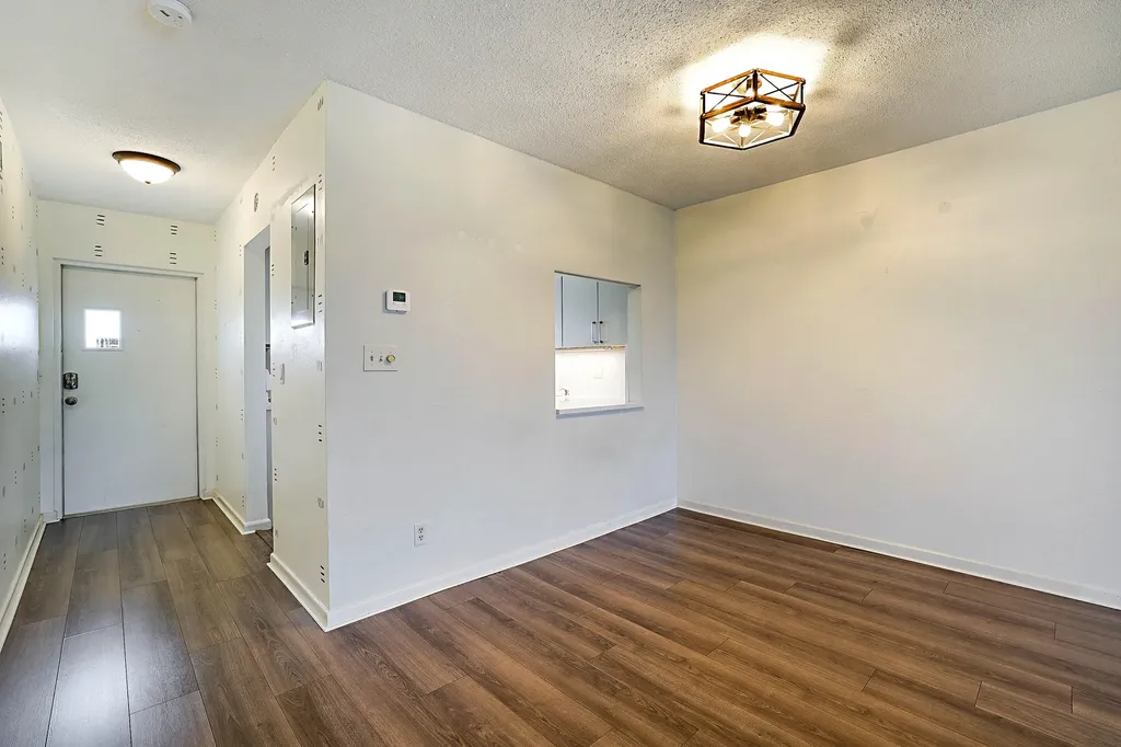 230 N Federal Highway Deerfield Beach FL 33441