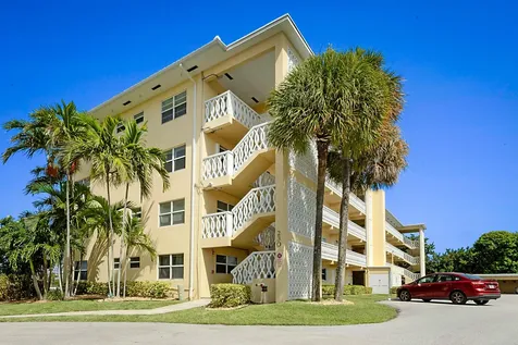 230 N Federal Highway Deerfield Beach FL 33441