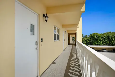 230 N Federal Highway Deerfield Beach FL 33441