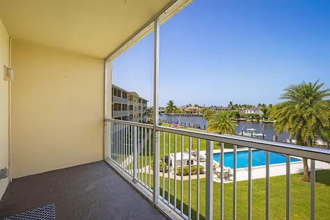 230 N Federal Highway Deerfield Beach FL 33441
