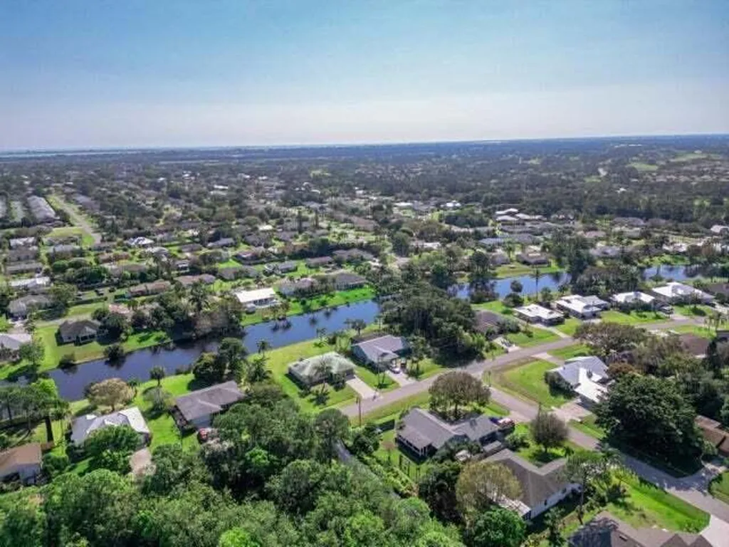 2470 SE Garden Terrace Port St Lucie FL 34952