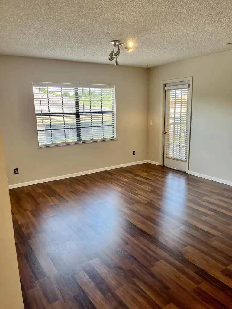 2470 SE Garden Terrace Port St Lucie FL 34952