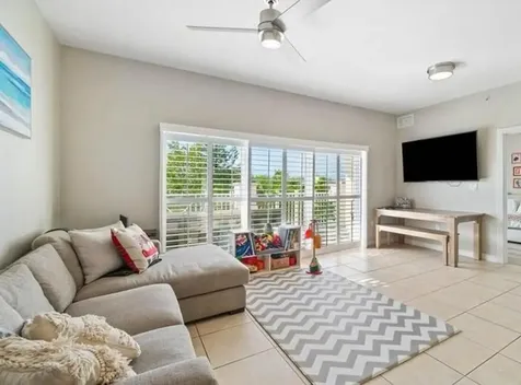 1931 NE 2nd Street Deerfield Beach FL 33441