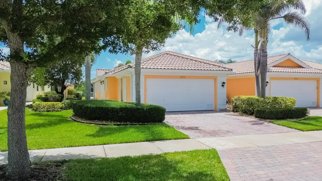 10751 SW Elsinore Drive Port St Lucie FL 34987