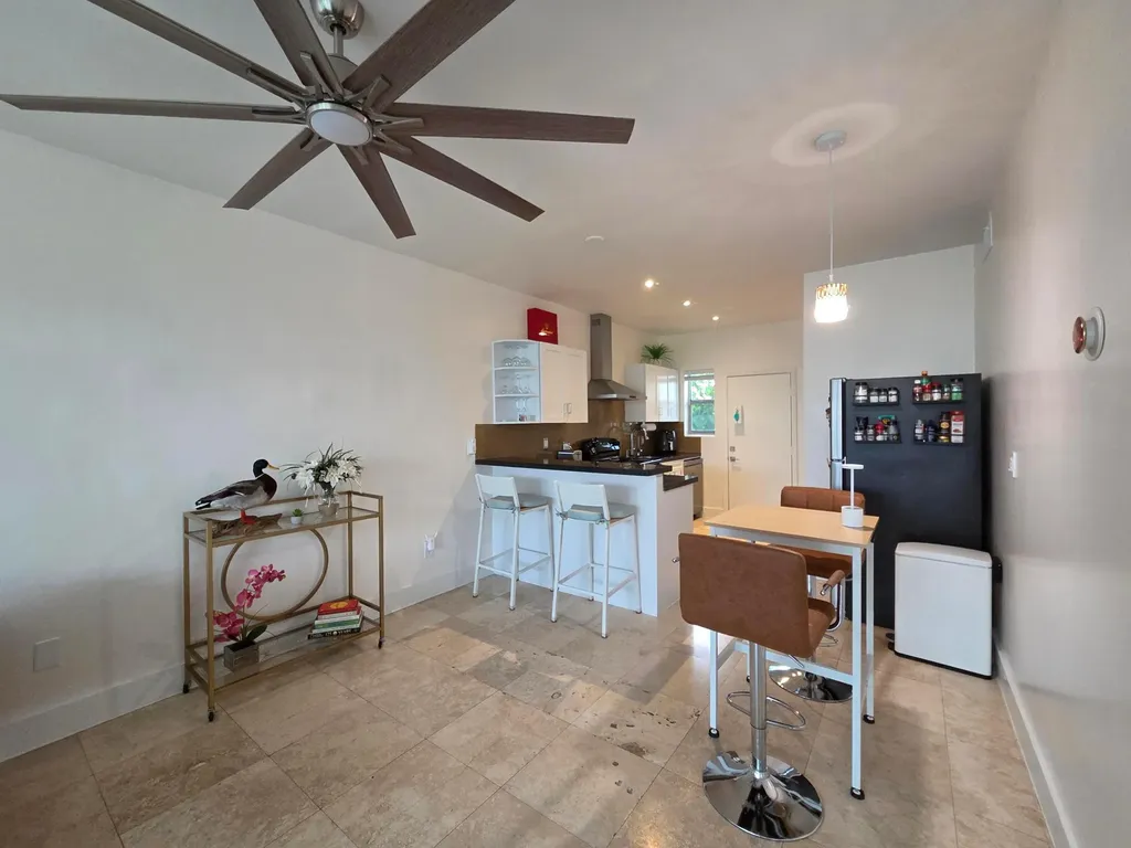 1045 Lenox Avenue Miami Beach FL 33139