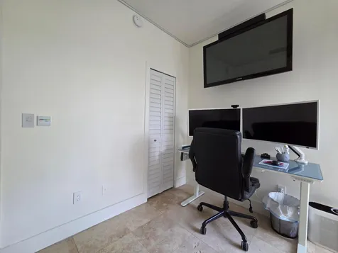 1045 Lenox Avenue Miami Beach FL 33139