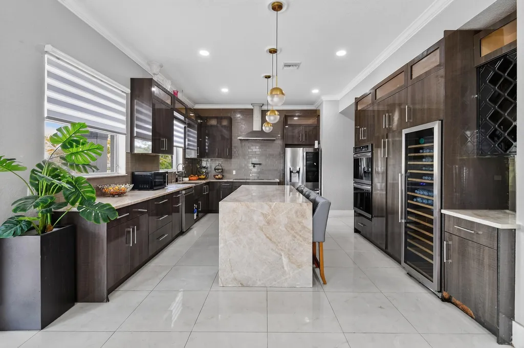 700 Cresta Circle West Palm Beach FL 33413