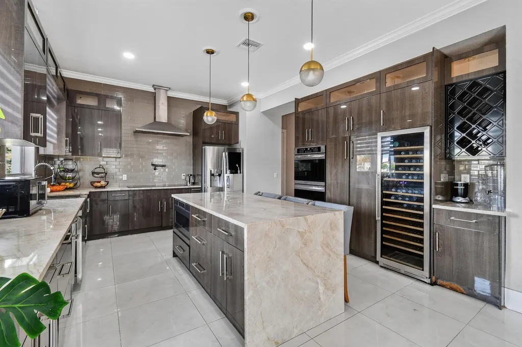 700 Cresta Circle West Palm Beach FL 33413