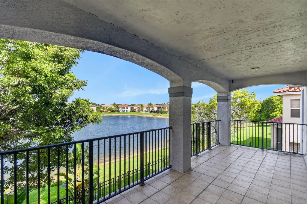 700 Cresta Circle West Palm Beach FL 33413