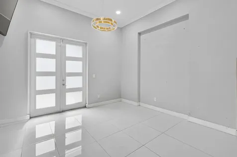 700 Cresta Circle West Palm Beach FL 33413